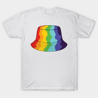 Wavy rainbow bucket hat T-Shirt